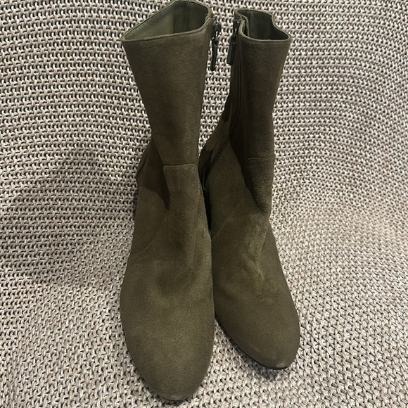 Stuart Weizmann boot - Picture 3 of 8